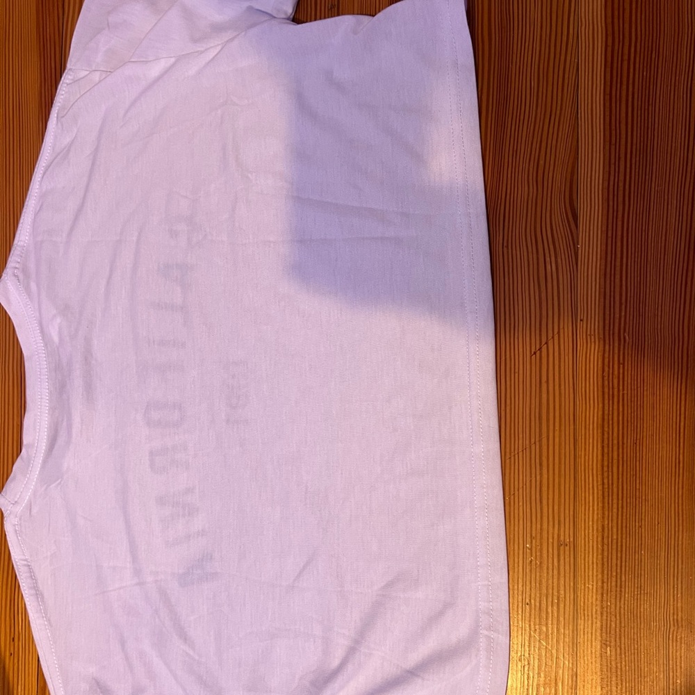 Cropped white tee. - Picture 3 of 4